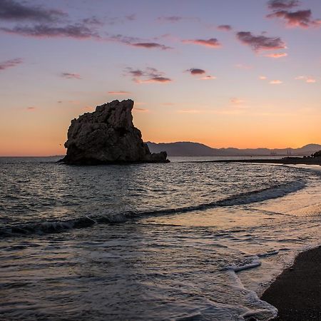 Tisifone I Hotel La Cala Del Moral Kültér fotó